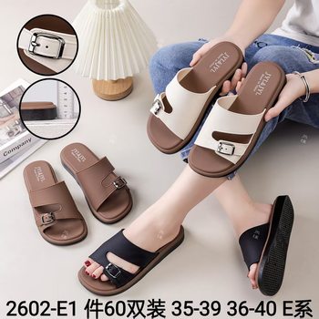 New Style Slippers for Women 2025 New Summer Flat Outer Sandals for Women