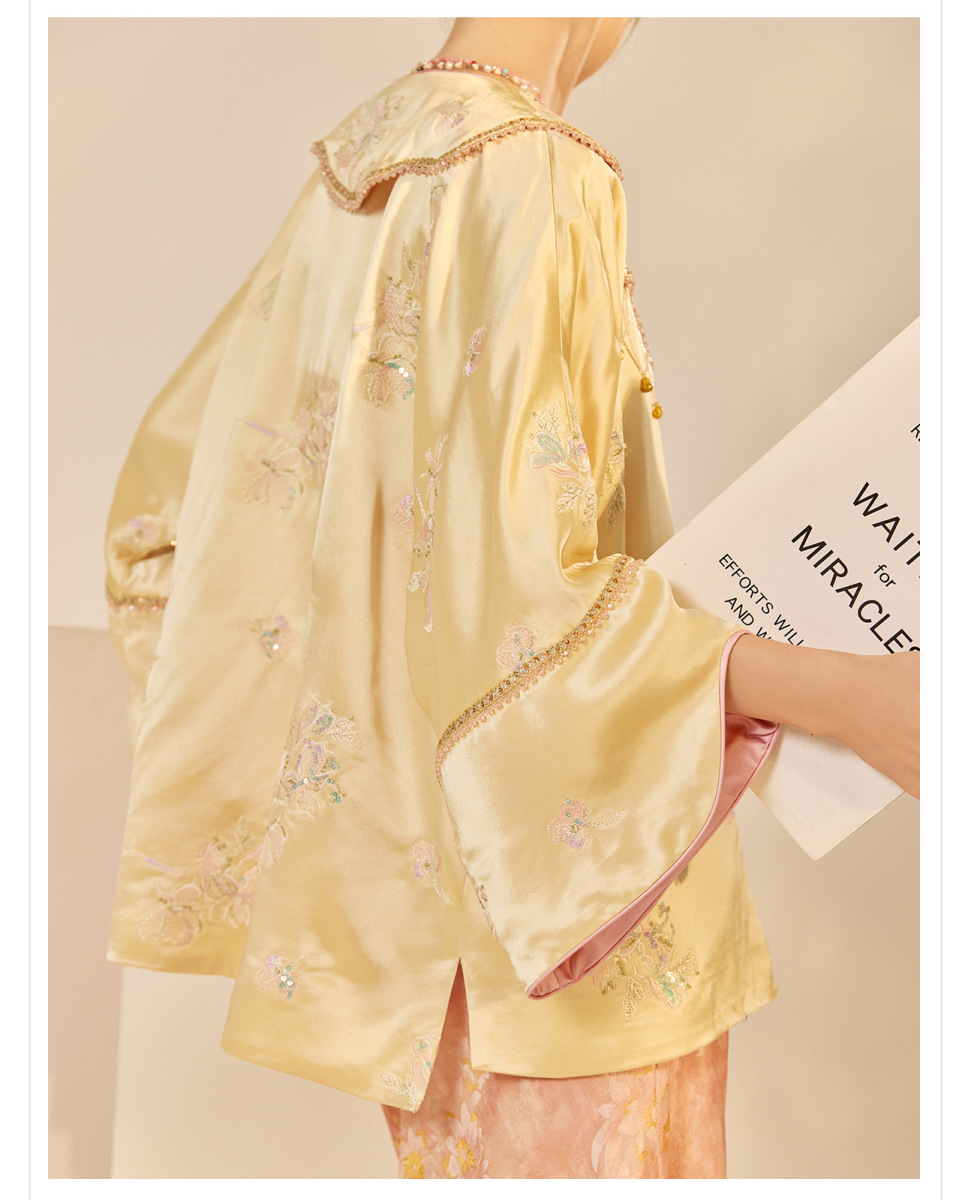 Set áo khoác và đầm hai dây thêu hoa chuyển sắc đính cườm — Áo thun (7 ngày), Áo khoác (7 ngày), Trang phục (7 ngày)