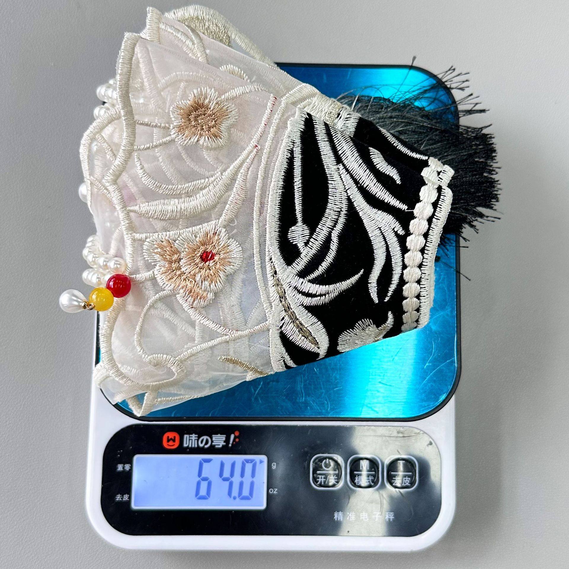 New Chinoiserie New Chinoiserie Han Dynasty Black Cloud Shoulder Clothing Bachelor's Clothing Embroidered Beading Fake Collar Spot Wholesale