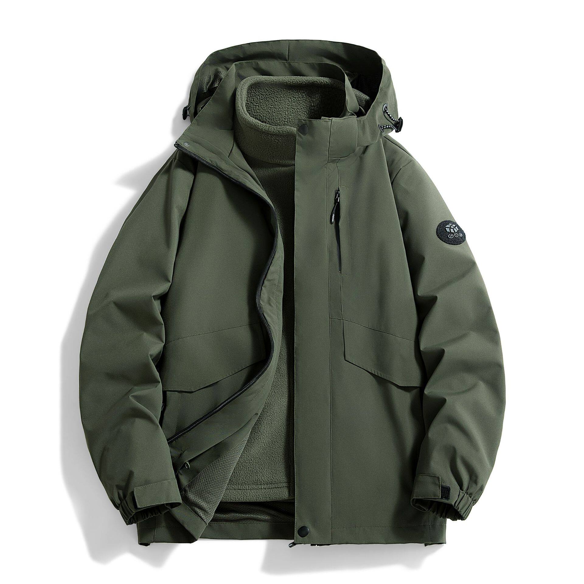 New Style of Softshell Jacket for Men and Women, Warm and Water-Repellent, with Fleece Lining, Couple's Three-In-One Detachable Coat