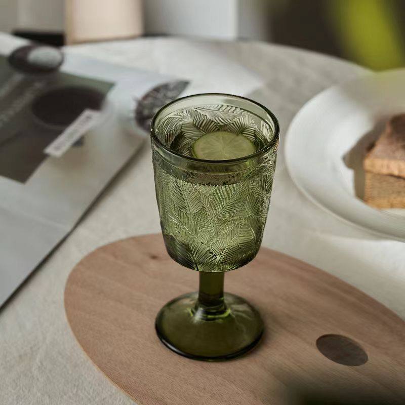 Green Lace Red Wine Glass French Vintage Tall Glass Corrugated Mid-Ancient Style Champagne Glass Human Flowering Niche