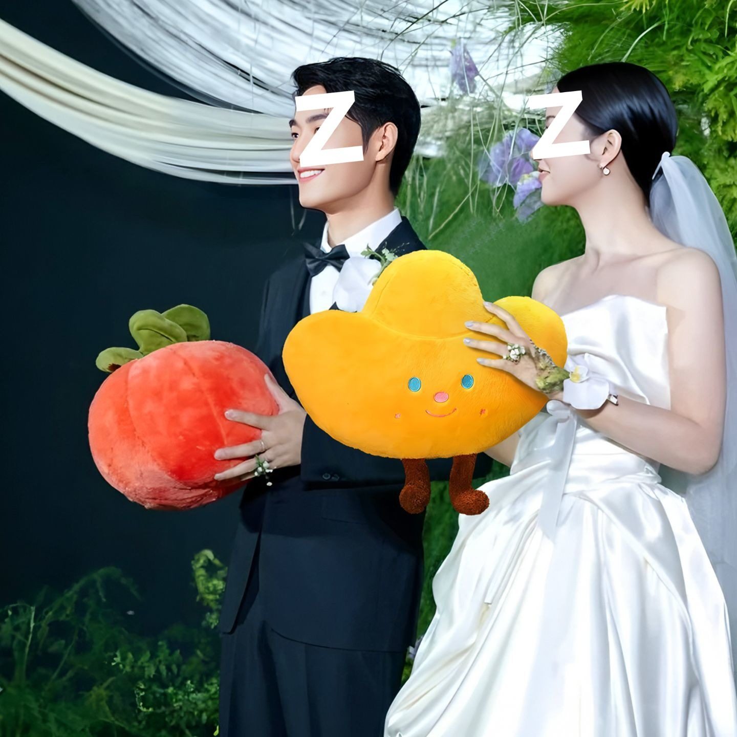 Persimmon Gold Ingot Fortune Doll Lettuce Dog Hand Wedding Bouquet Good Things Happen Throw Doll Companion Small Gift