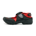 Beach 105 models-black and red