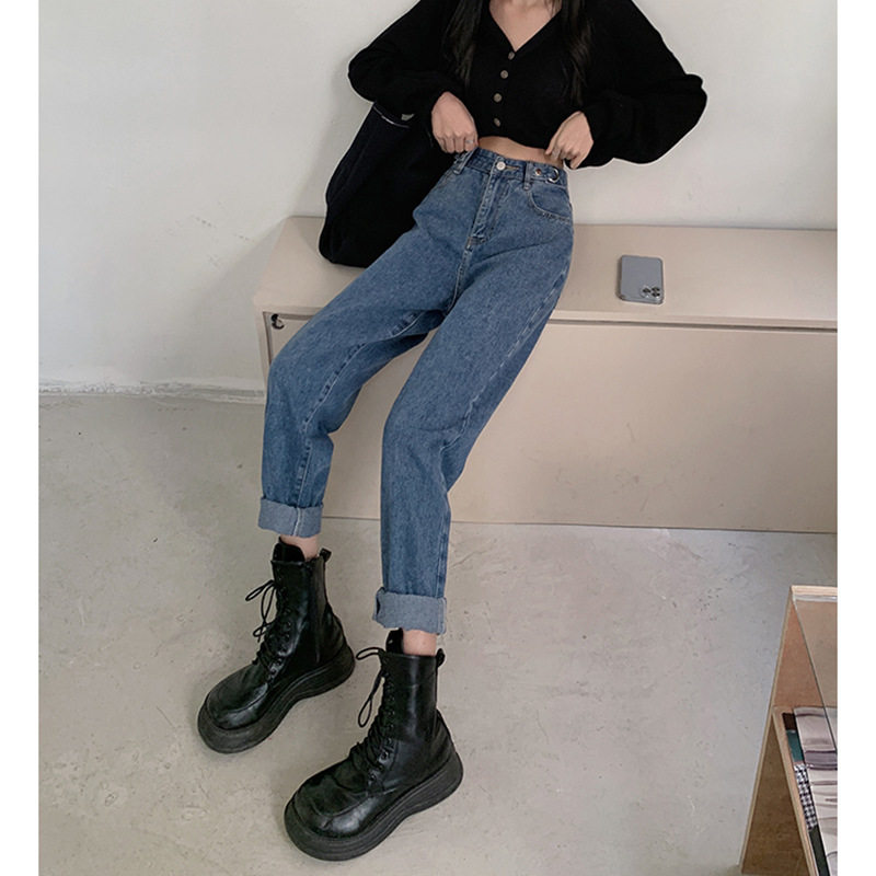 Womens Spring Fashionable Loose Fit Denim Jeans Slimming Versatile Casual Straight Leg Design Wholesale Available