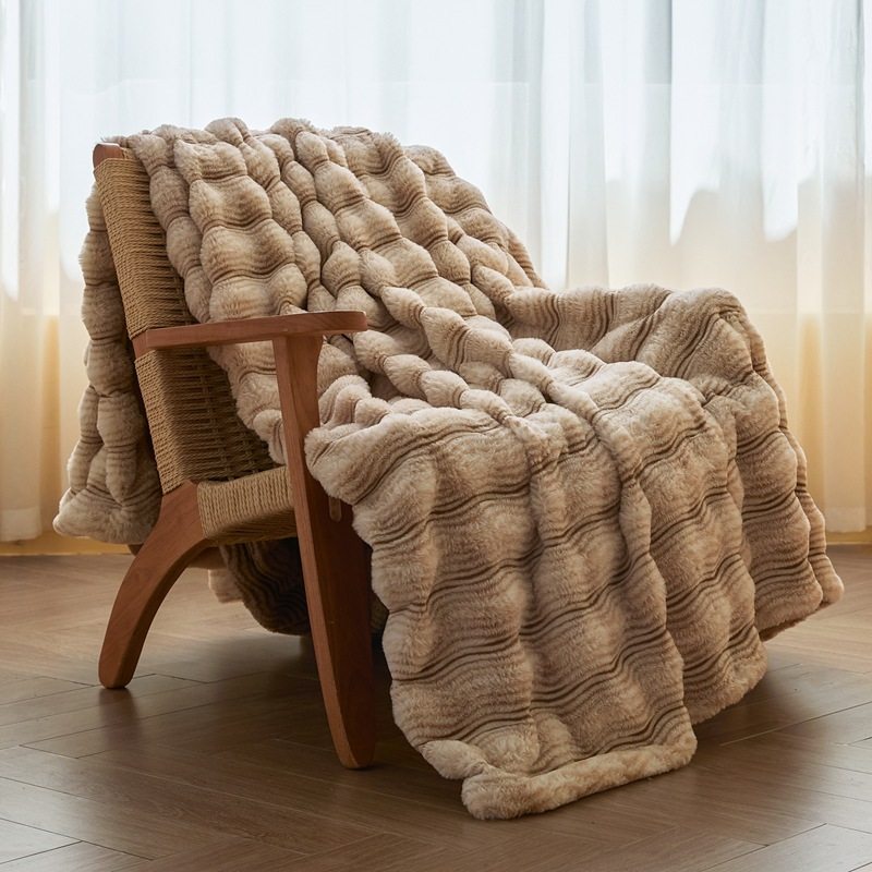 European Style Double Layer Thickened Rabbit Plush Blanket Striped Rabbit Fur Blanket Leisure Office Nap Blanket Cover Blanket Foreign Trade Wholesale