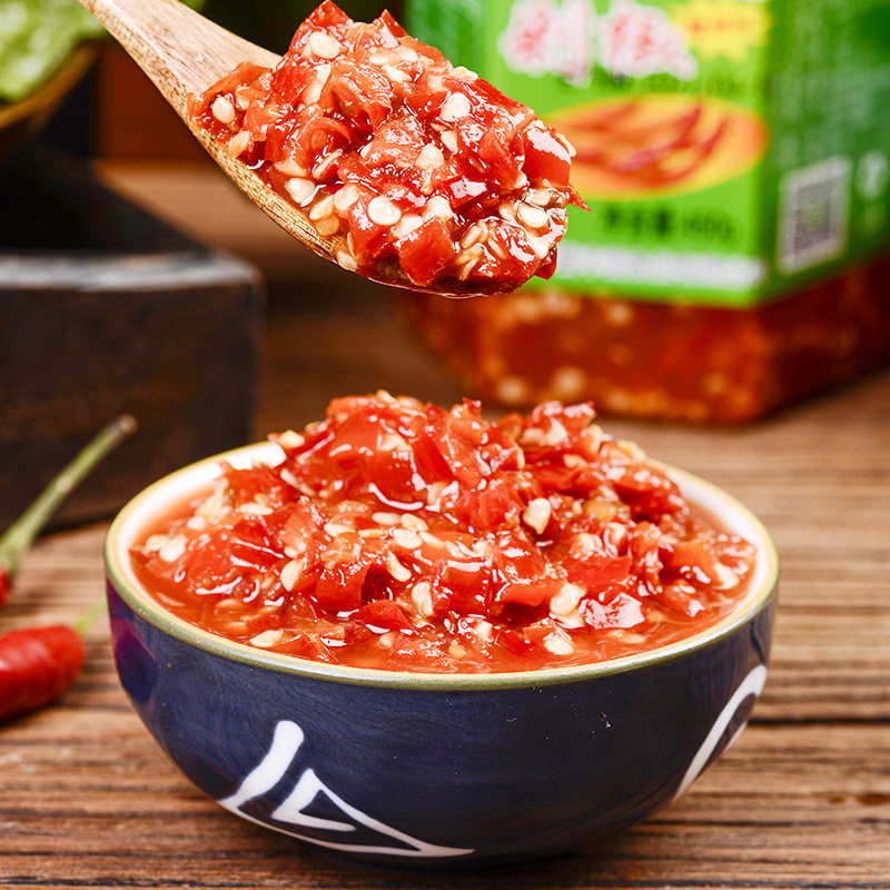 Factory Direct supply spicy red chopped pepper chili sauce chopped pepper fish head steamed fish head seasoning catering hot pot dipping sauce