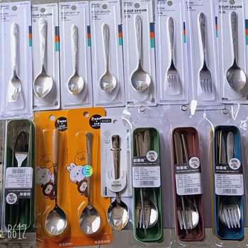 Wholesale Japanese and American Stainless Steel Pointed Round Spoon Meal Spoon Fork Tableware Household Adult Children Meal Spoon Medium