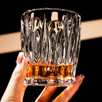 Manufacturer Wholesale Whiskey Glass Italian Relief Craft Wine Glass Crystal Glass Tall and Short Creative Beer Glass