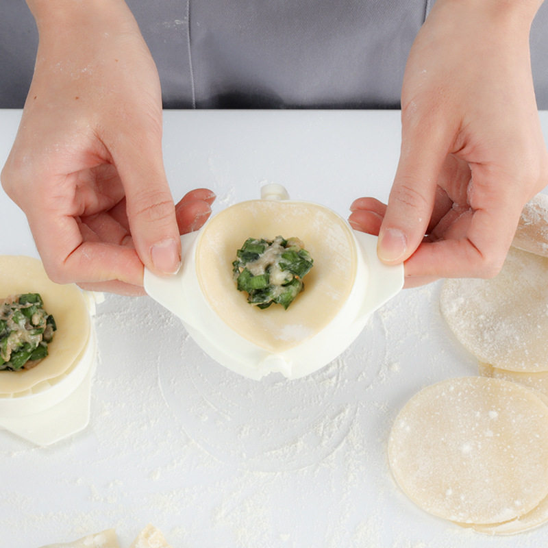 Gundalai Dumpling Maker Manufacturer Wholesale Household Dumpling Press Mold Model Complete Set of Dumpling Tools Dumpling Skin