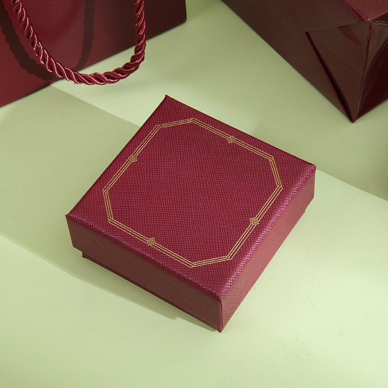 Spot Red Twill Jewelry Box High-end Vintage Earrings Earrings Necklace Jewelry Box Ring Badge Gift Box