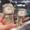 Diamond gold and white face man