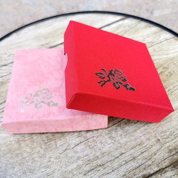 Bracelet bracelet beads paper box jewelry silver jewelry bracelet gift box packaging box display factory in stock wholesale