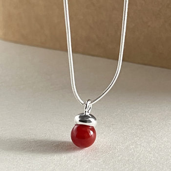 925 sterling silver hazelnut red agate necklace women's simple niche temperament high-end fashion autumn and winter clavicle chain N0292