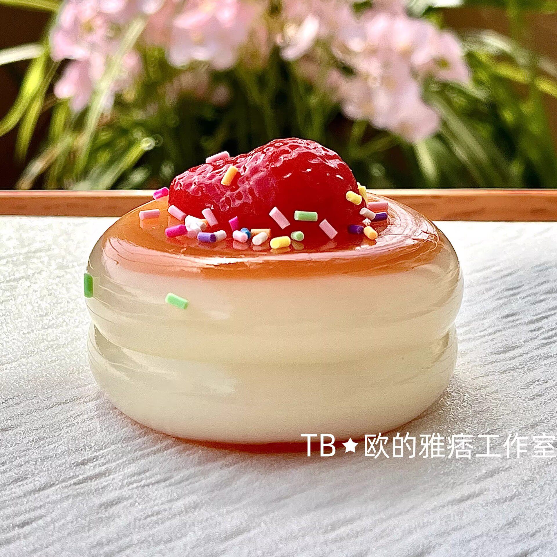 いちご・スフレ【高見えフードピンチ】