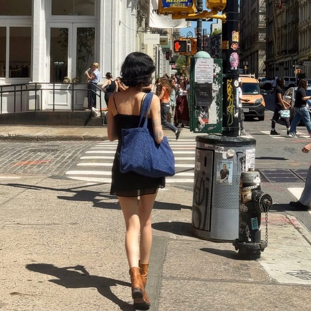 Summer Womens Dress Fashionable Solid Color Slim Fit Backless Design Casual Street Style Wholesale Available