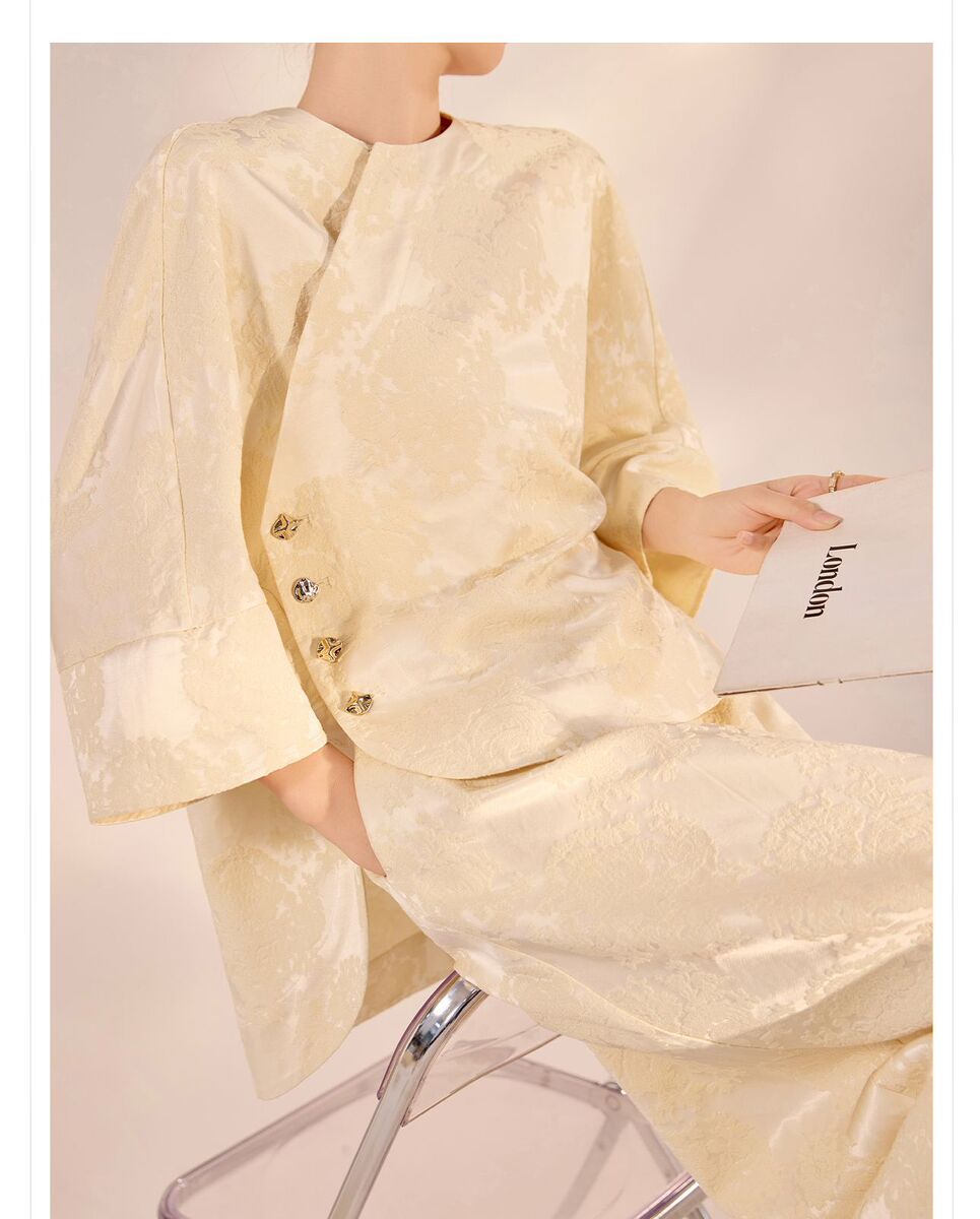 Bộ áo và chân váy nữ dài tay dáng rộng họa tiết hoa thêu — Váy Jacquard (giao hàng trong 7 ngày), Váy Jacquard (giao hàng trong ngày), Áo Jacquard (giao hàng trong ngày), Áo thun Jacquard (giao hàng trong 7 ngày)