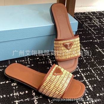 2025 New Summer Square-Toe Raffia Woven Triangle Buckle Trendy Beach Pp Straw Sandals