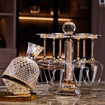 High-end Golden Diamond Light Luxury Burgundy Wine Glass Set Rotating Decanter Household Wine Glass Ornaments for Gifts