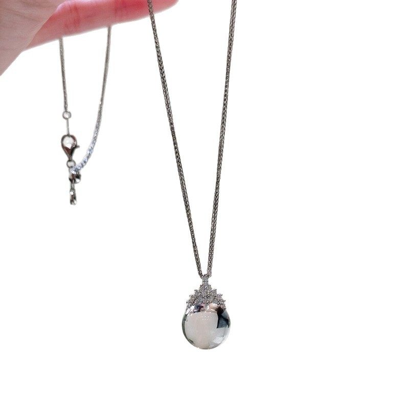 Ice and Snow Queen Crown White Crystal Pendant Necklace Accessories Women's Clavicle Chain Light Luxury Niche High-End Necklace Jewelry