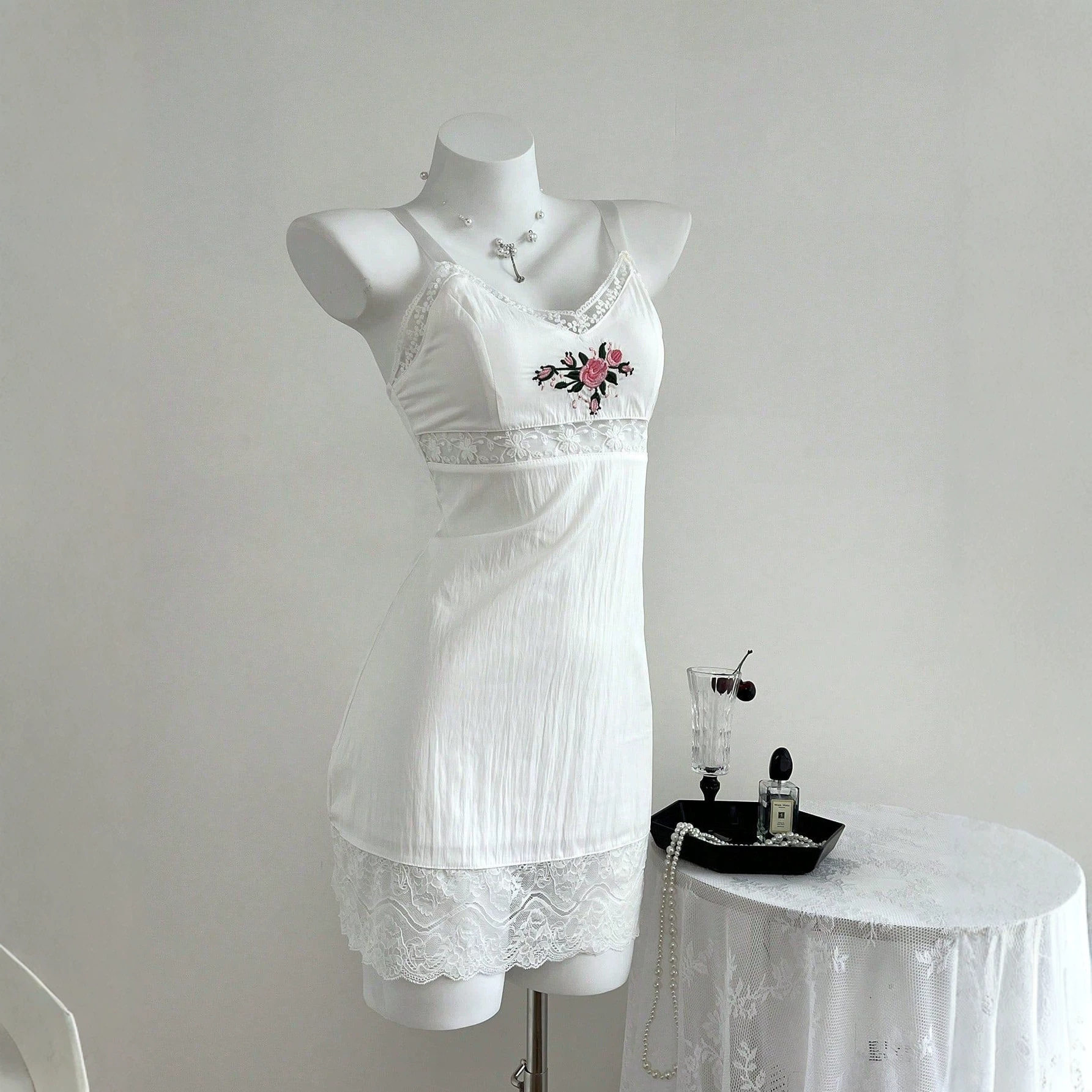 Summer Sexy V Neck Lace Bodycon Dress for Women Elegant Design Adjustable Straps Lightweight Fabric Perfect for
