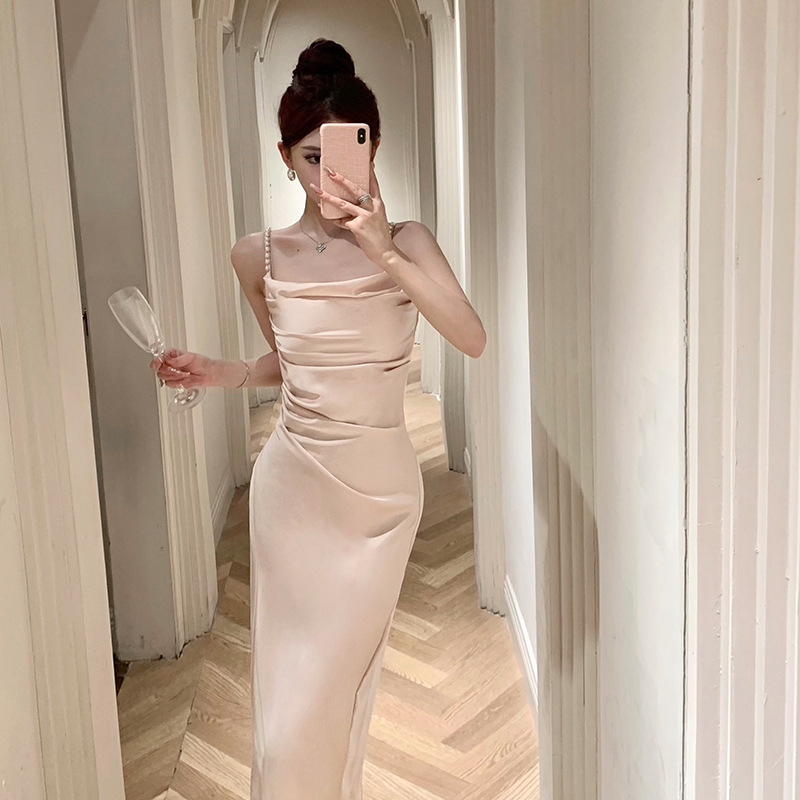 (Mới) Mã B1092 Giá 800K: Áo Hai Dây Nữ Guryt Hàng Mùa Hè Hai Dây Hở Vai Thời Trang Nữ Chất Liệu G02 Sản Phẩm Mới, (Miễn Phí Vận Chuyển Toàn Quốc).