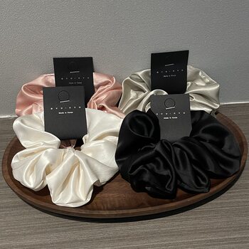 South Korea Dongdaemun New elegant texture satin large intestine hair band Simple fashion all-match ball head hair rope hair accessories