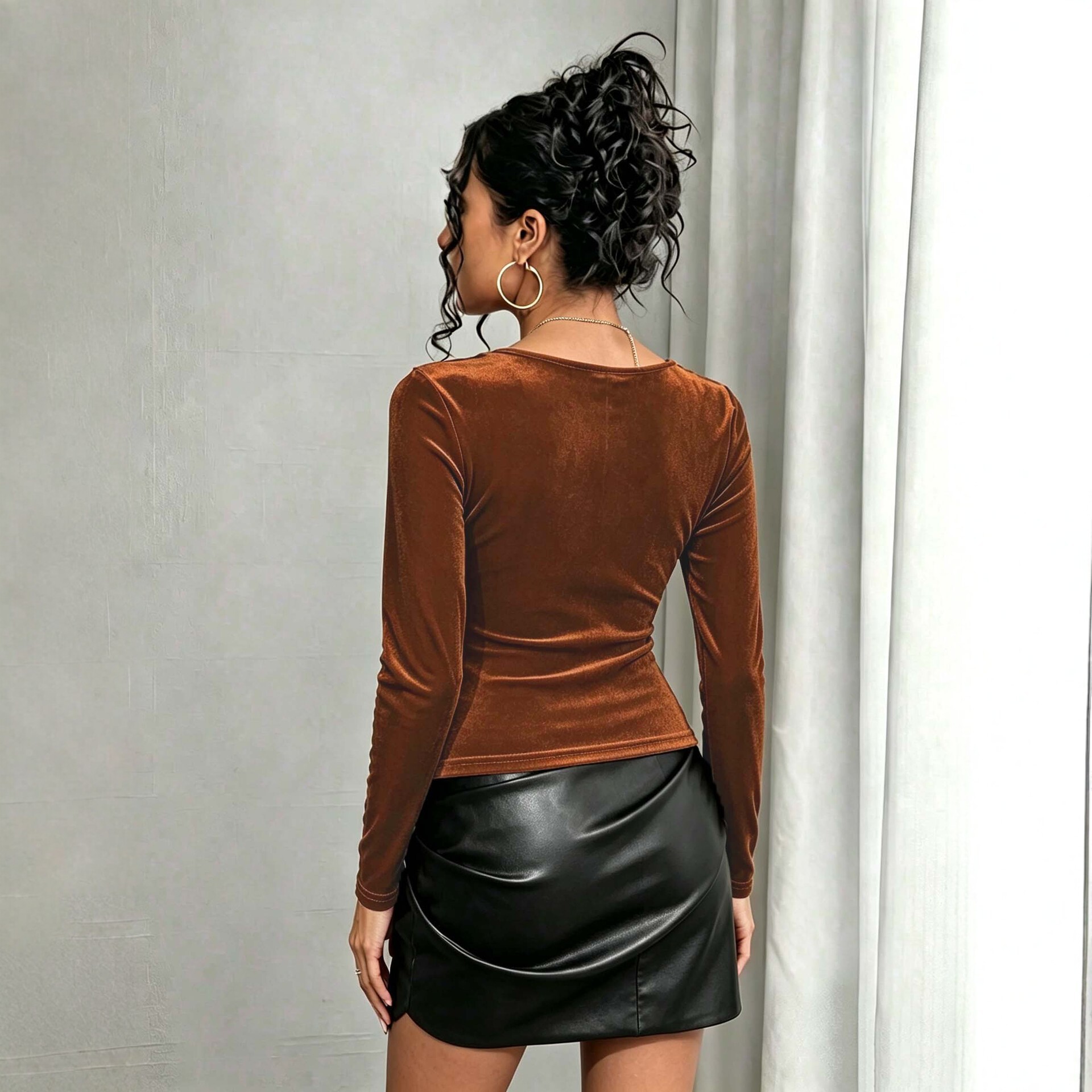 V Neck Velvet Long Sleeve Top for Women Slim Fit Vintage Style Elegant Design Perfect for Casual or Formal Occasions