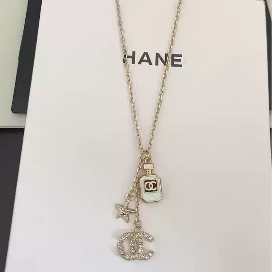 Xiangjia Double C Pentagram Necklace for Women, Fashionable and Sophisticated Chanel Style Perfume Bottle Clavicle Chain, Factory Direct Shipping