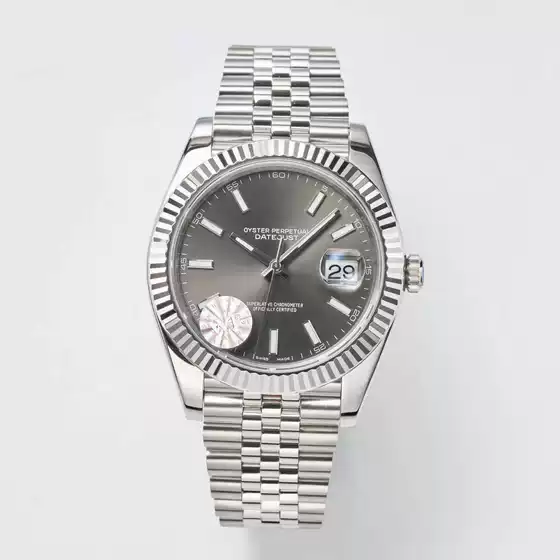 Factory c EW Cross-border Machinery Foreign Trade Automatic Log Labor Business Steel Belt Waterproof Luminous Watch Factory Direct Supply