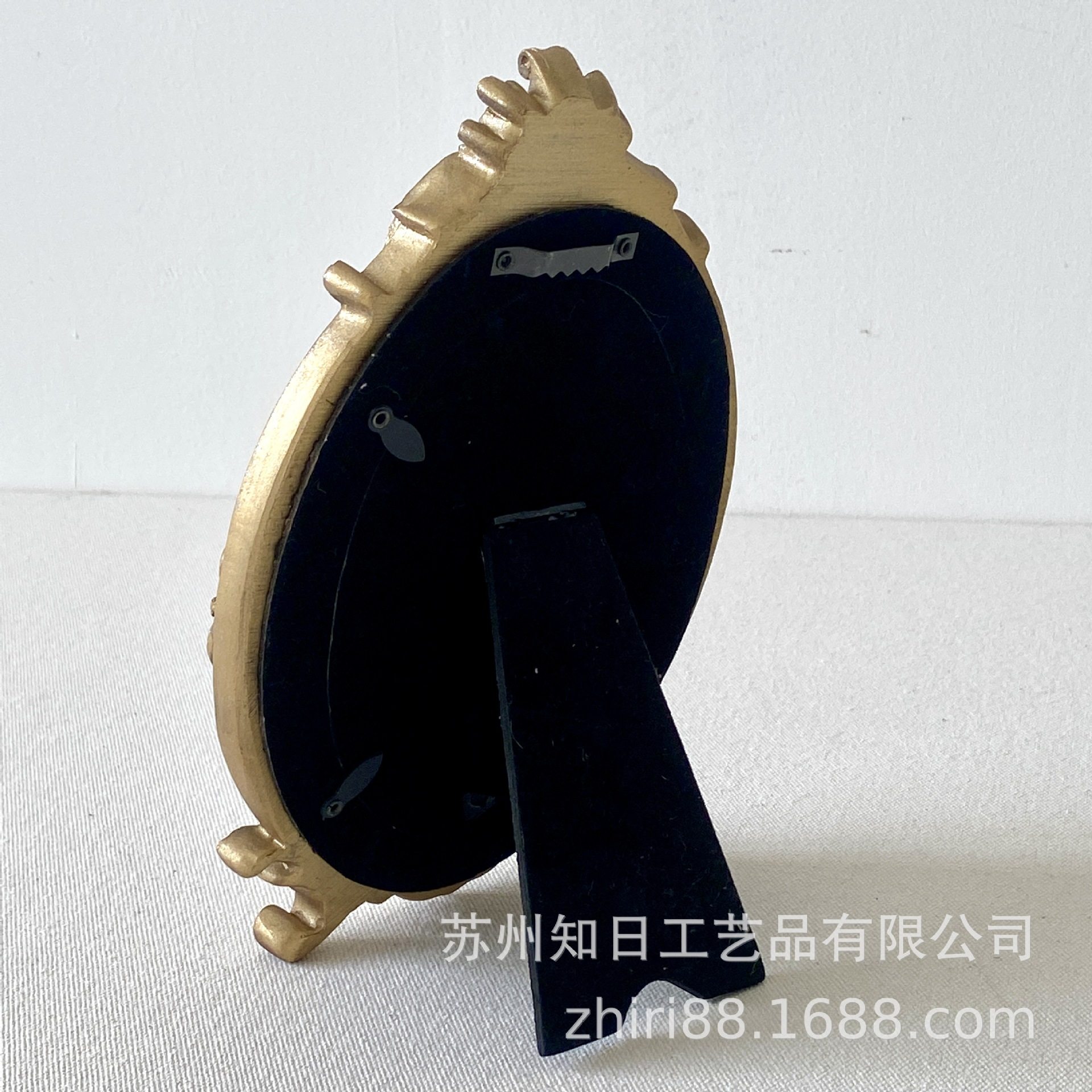 American Accessible Luxury Retro Carved Resin Photo Frame Home Background Wall Decoration Hanging Picture European Oil Painting Frame French Mural