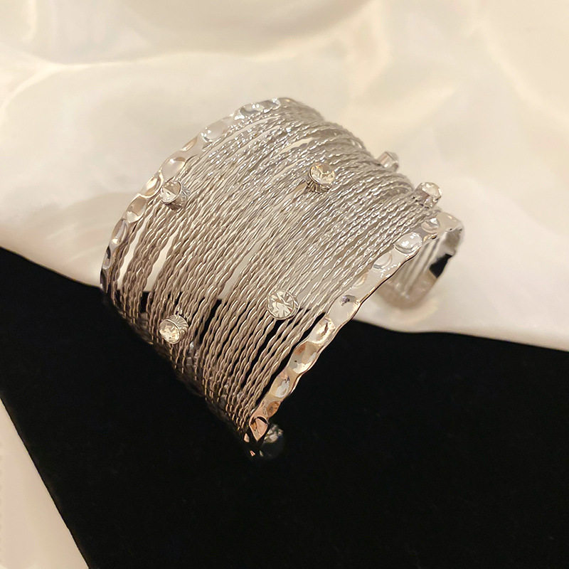 欧美跨境简约时尚手镯臂环小众冷淡风气质手环高级感百搭手饰批发