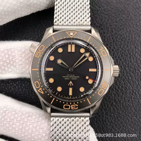 Oujia Bond 007 No Time to Die Watch Hippocampus 300VS Series Automatic Mechanical Watch Luminous Diving Men