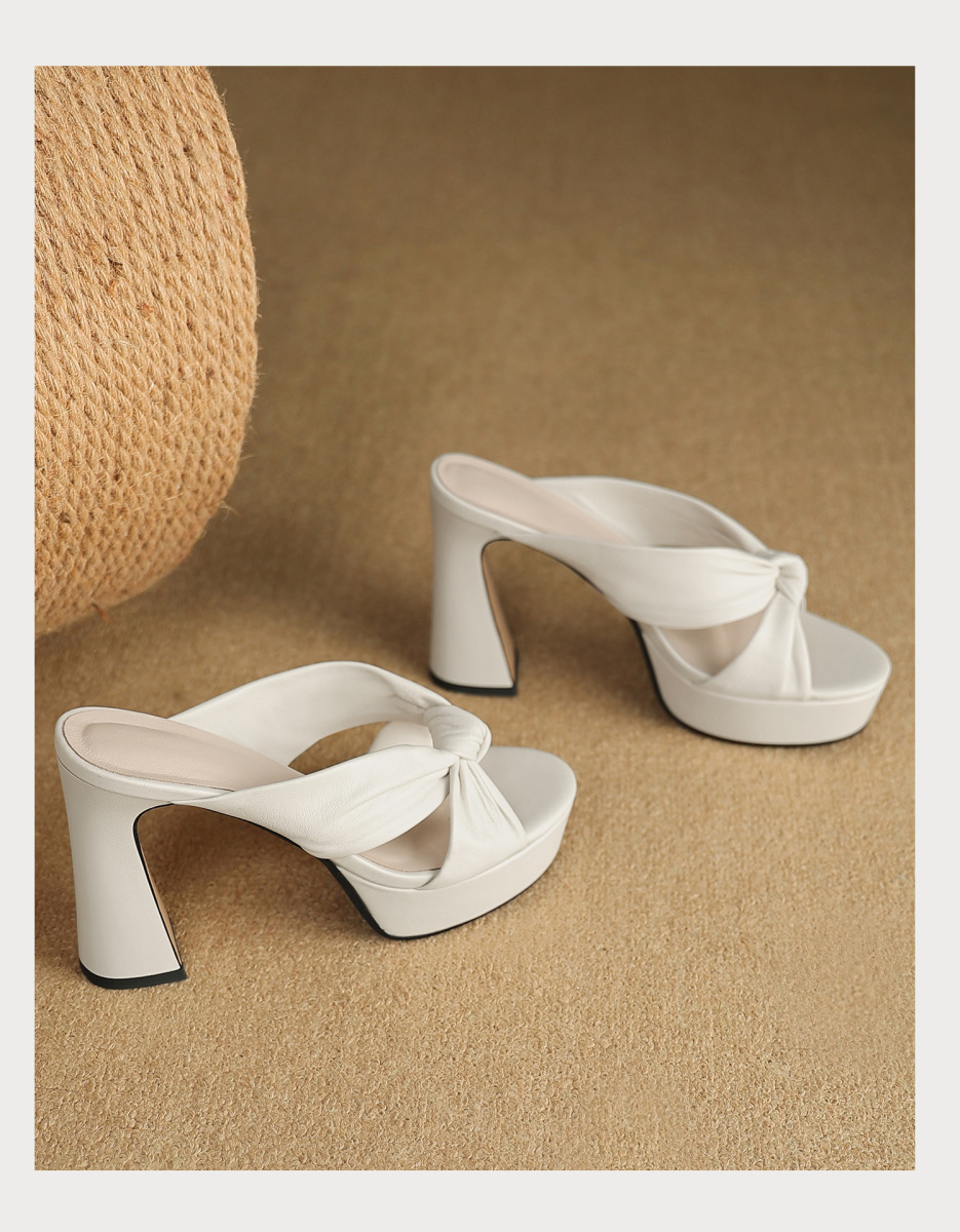 Sandal nữ quai ngang gót thô đế xuồng, mũi tròn da cừu, đi ngoài trời — Đen 10cm, Đen 8cm, Màu hồng 10cm, Màu hồng 8cm