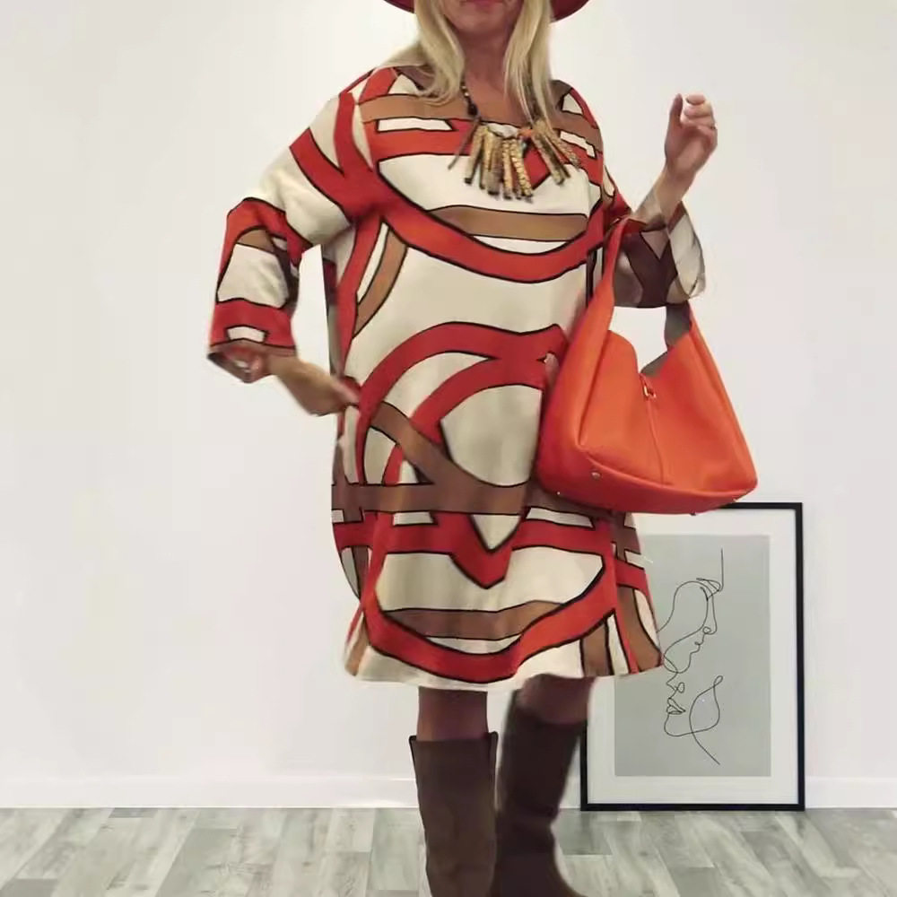 Long Sleeve Printed Dress Round Neck Trendy Design Autumn Collection Perfect for Casual Outings Wholesale Available