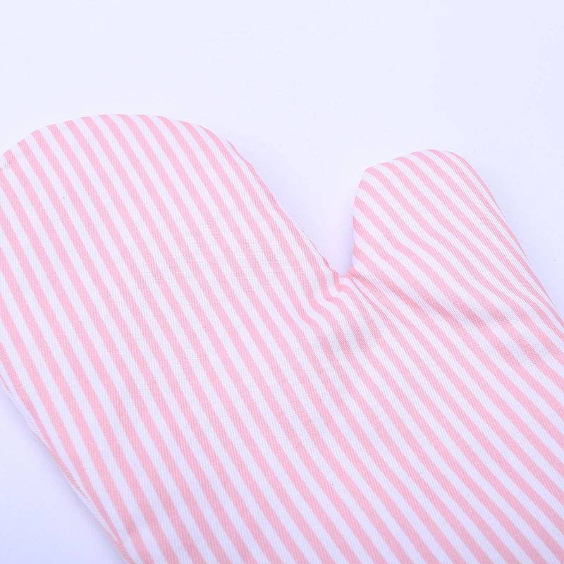 Hello Kitty Cat Heat Insulated Microwave Gloves Mat Set Kitchen Animal Oven Baking Gloves