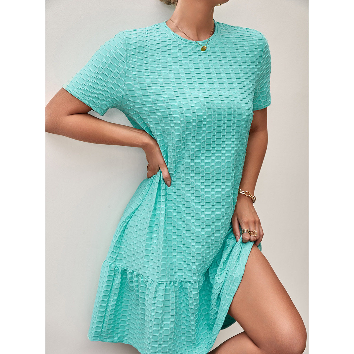 Casual Slim Fit Solid Color Dress Elegant Style Comfortable Fabric Perfect for Everyday Wear Wholesale Available