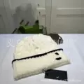 Twist white