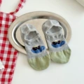 Dark gray pair