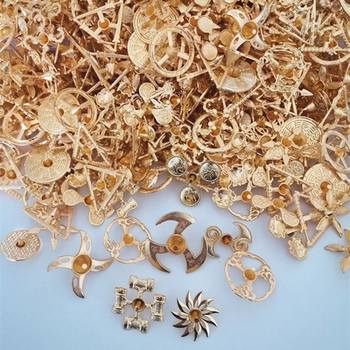 New alloy fingertip gyro metal finger rotating small gyro student children small shop wholesale hand pinch puzzle