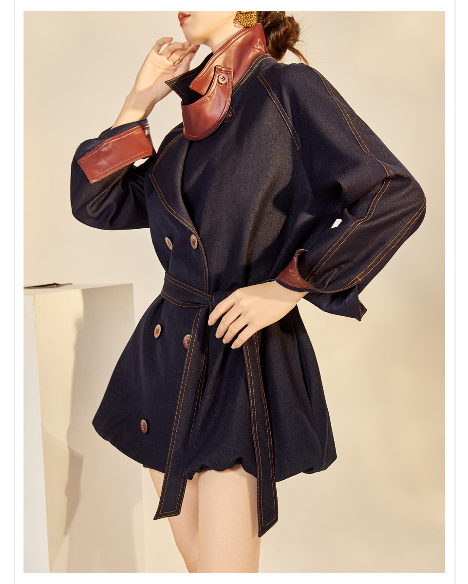 Áo khoác dáng trench denim phối chỉ tương phản cổ bẻ thắt eo dài trung — Xanh navy (giao hàng trong 7 ngày)