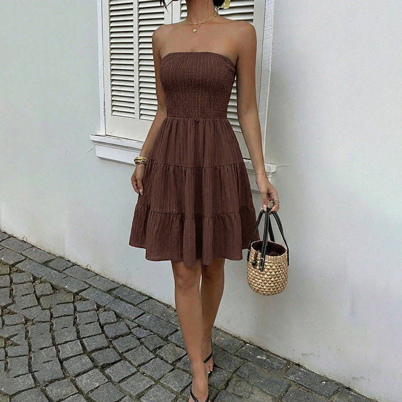 Sweet Vacation Style Solid Color Textured Strapless Cake Dress Elegant Design Comfortable Fit Perfect for Summer Events