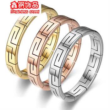 in stock best selling titanium steel ring women's non-fading ins Great Wall texture ring niche luxury stainless steel ring wholesale
