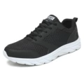581-Black White