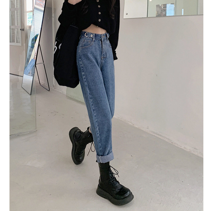 Womens Spring Fashionable Loose Fit Denim Jeans Slimming Versatile Casual Straight Leg Design Wholesale Available