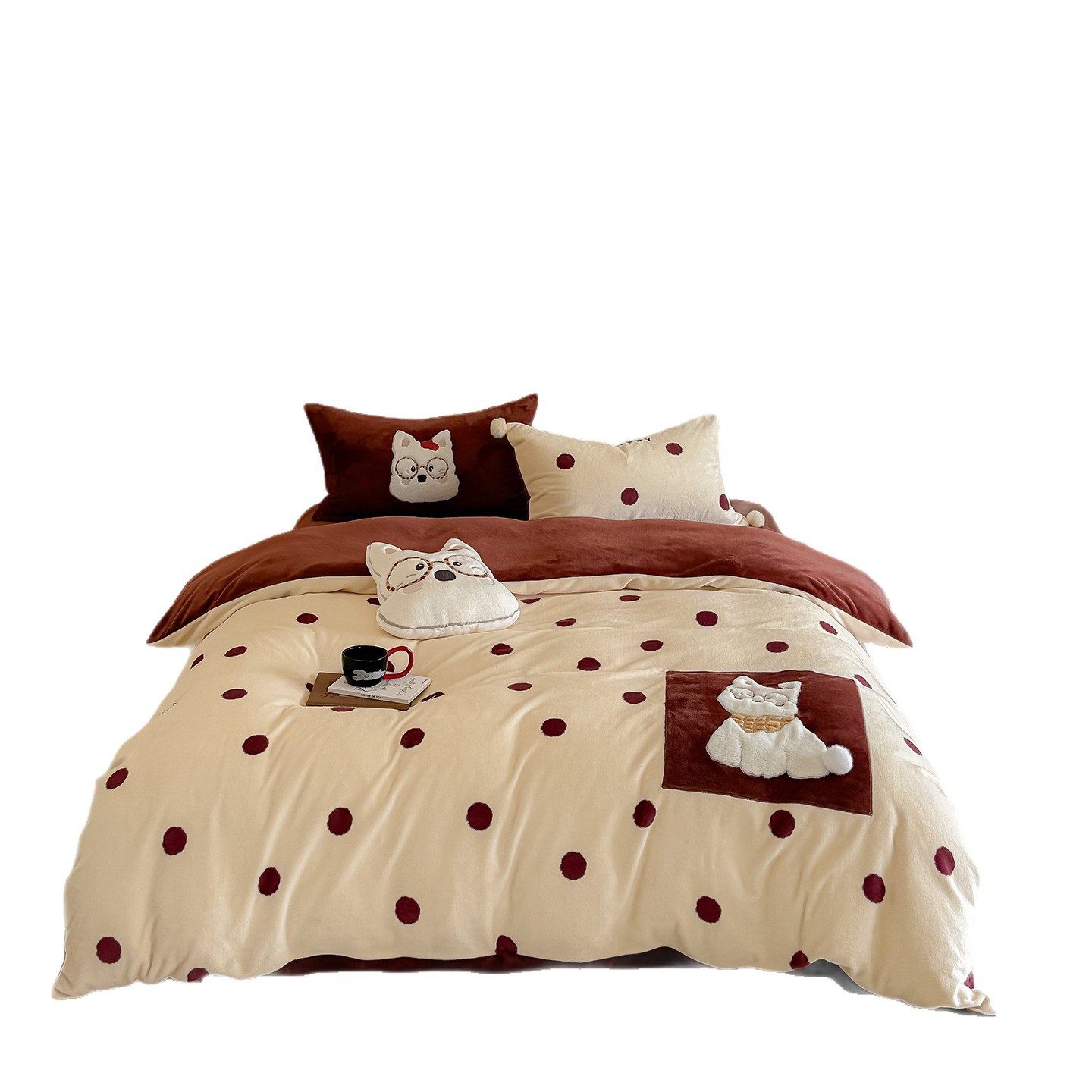 [Xiangling Premium] Fully Matte and Fully Processed Milk Velvet Confused Puppy Patch Embroidered Four-Piece Bed Bed Sheets and Quilt Cover