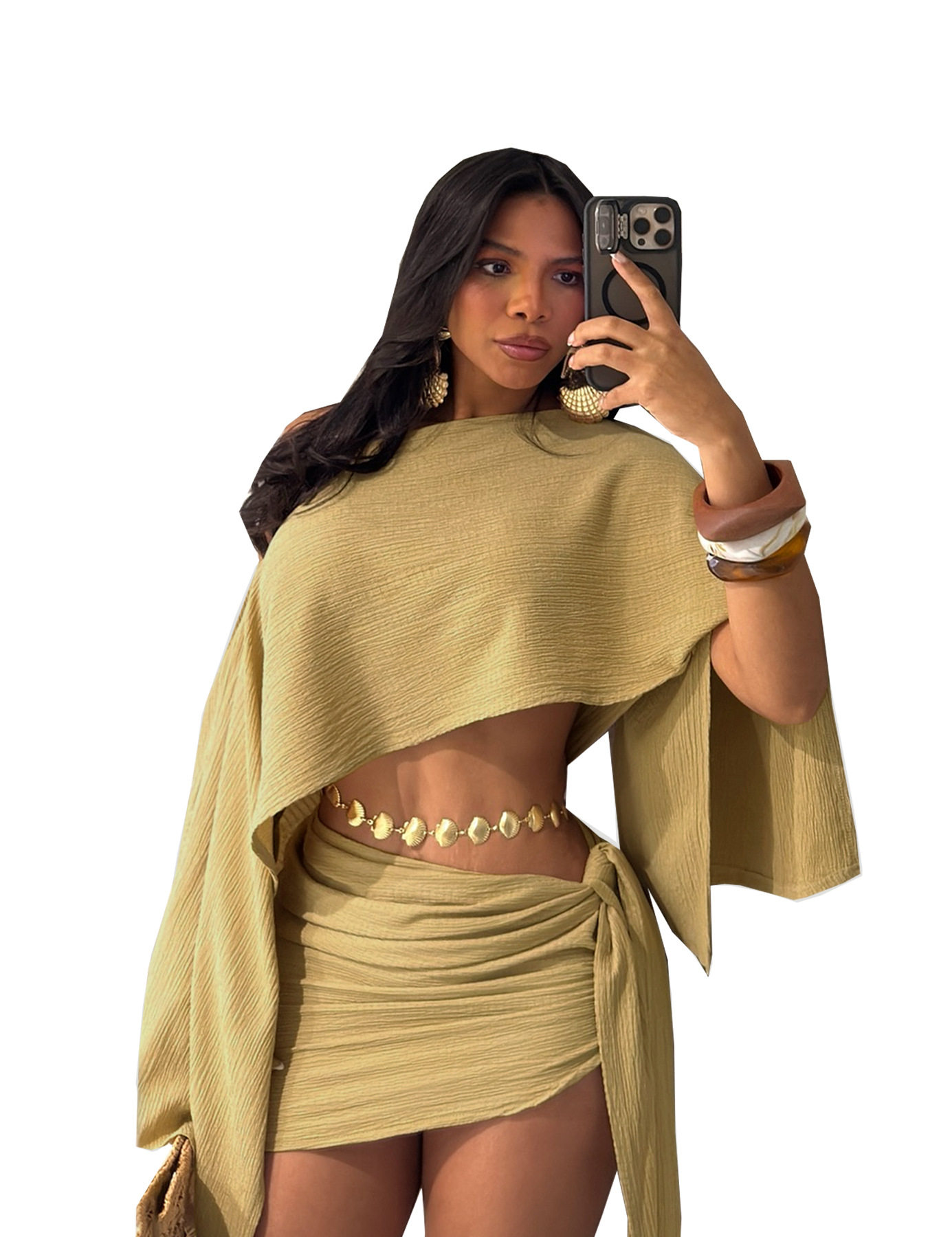 A740 时尚 优雅性感海边度假风透气斜领露肩上衣绑带包臀短裙套装