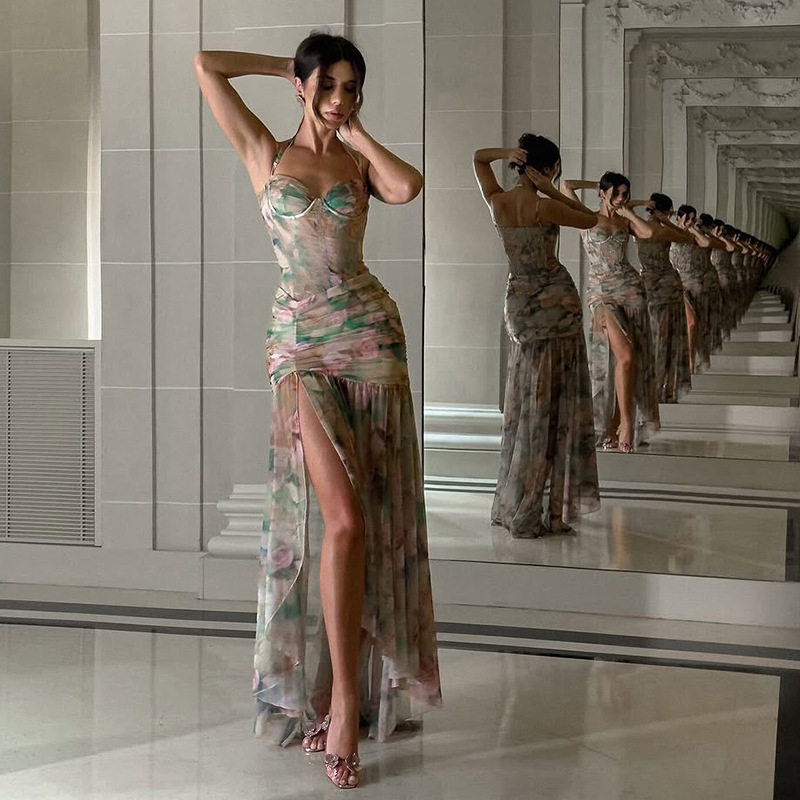 Summer Womens Fashion Dress Sexy Low Cut A Line Maxi Dress Slim Fit Spaghetti Straps Elegant Evening Wear