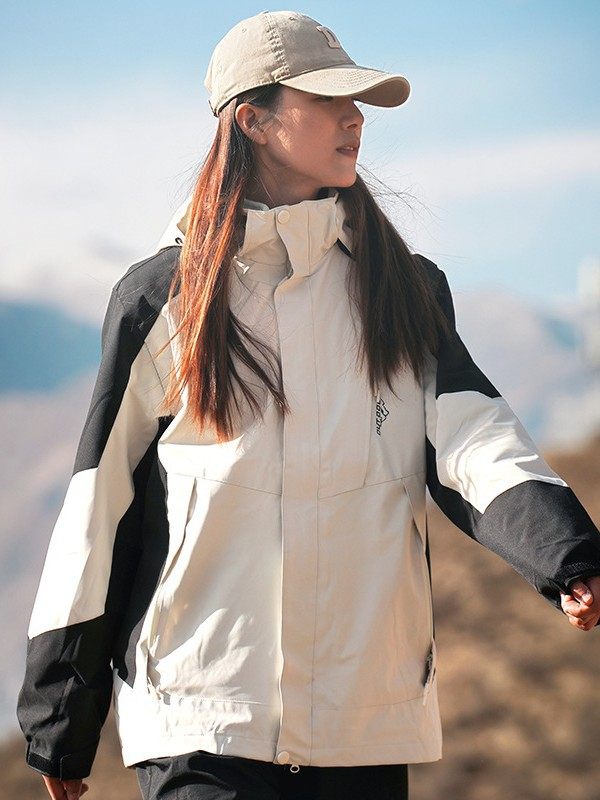 Outdoor Jacket Three-In-One Women's Windproof and Water-Repellent Couple's Single-Layer Thin Mountaineering Jacket Men's Wholesale