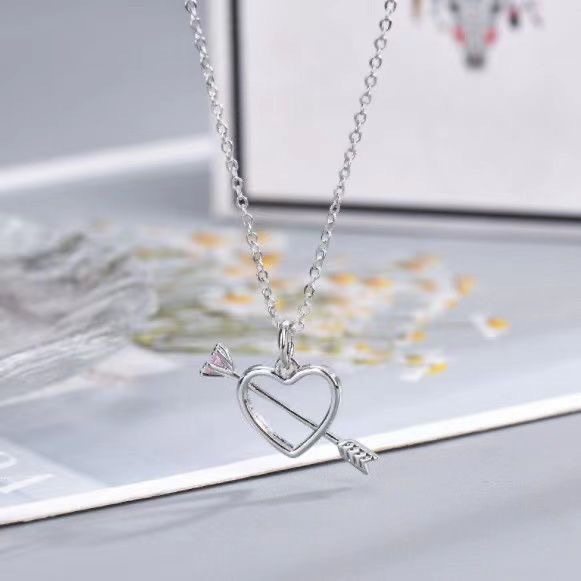 Lovely pink diamond one-shot heart-piercing necklace New Cupid Love natural pink diamond pendant necklace