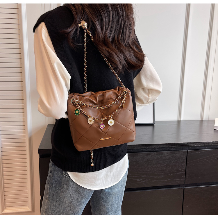 O1CN01q4AFEV231p2bCfsdn !!2217602547196 0 cib